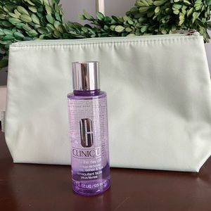 Take The Day Off Makeup Remover For Lids, Lashes & Lips 4.2oz w/bag